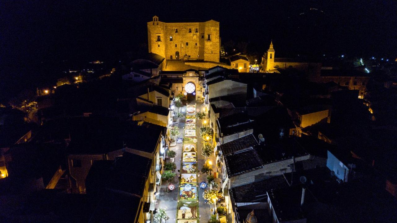 Hotel Paradiso Delle Madonie كاستلبونو المظهر الخارجي الصورة